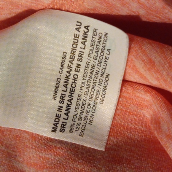 Dri-Fit Running Element Half Zip Top - Picture 7 of 10